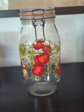 Vintage ARC France "Spice of Life" glass canister